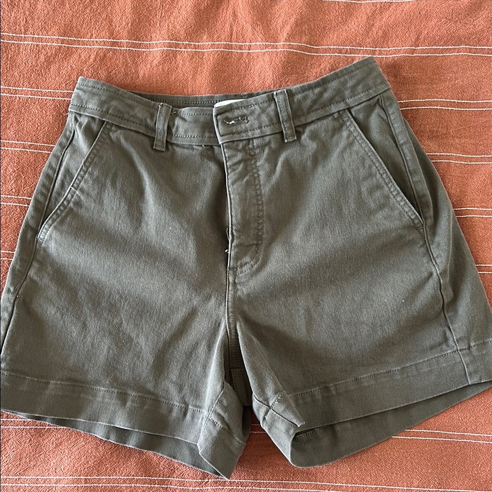 Everlane Green Bermuda Shorts Cotton Twill Casual